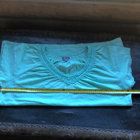 JM Collection Women Sage Green T-shirt - Picture 10 of 11